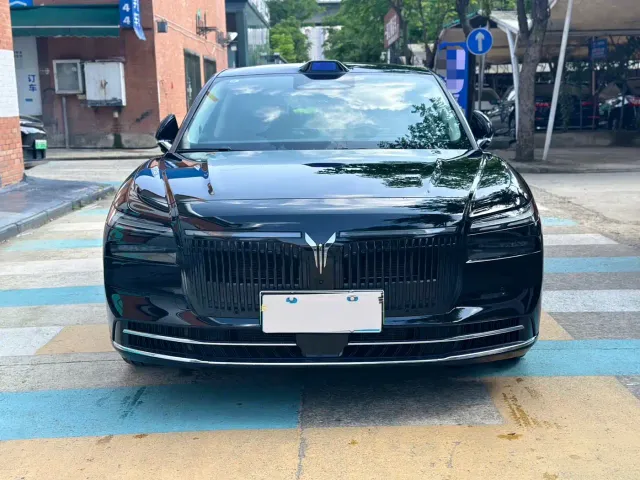 Voyah Auto VOYAH Zhuiguang L 2025 Mid-configuration Model — Фото автомобиля 2