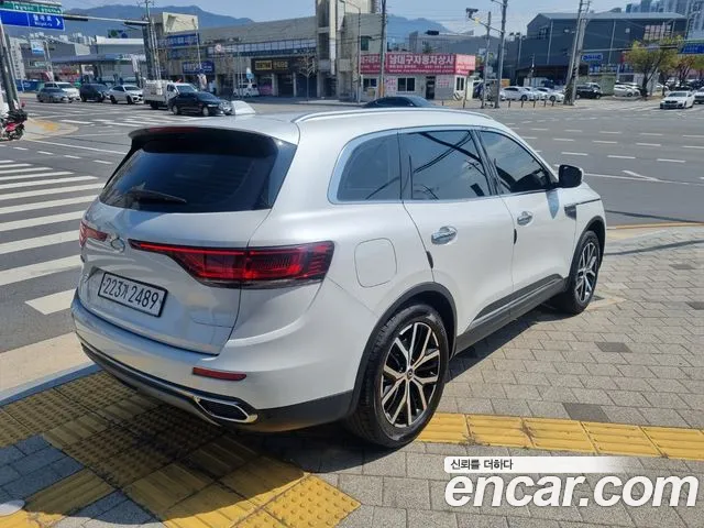 Renault-KoreaSamsung QM6 Новый QM6 2.0 LPe RE Signature 2WD — Фото автомобиля 2