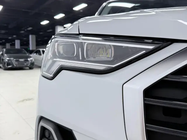Audi Q3 — Фото автомобиля 7