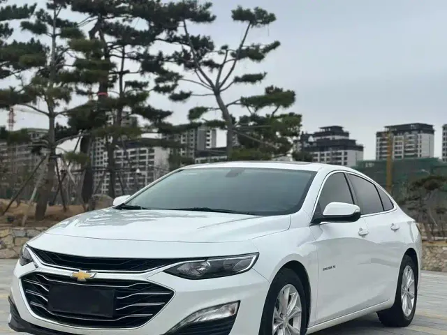 Фотография автомобиля — Chevrolet Malibu XL