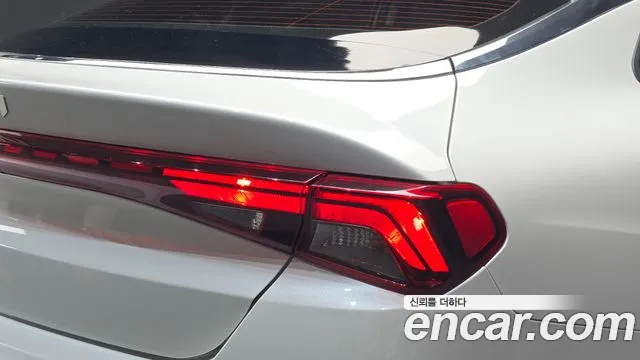 Kia K5 K5 3 поколение 2.0 LPI(Для проката) — Фото автомобиля 23