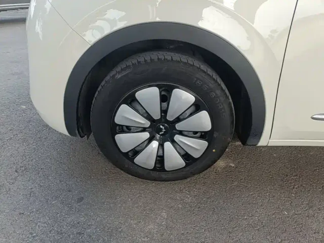 Wuling Bingo — Фото автомобиля 22