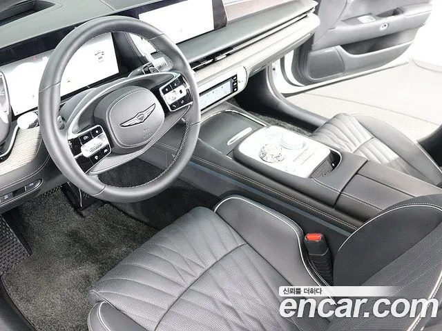 Genesis G90 Бензин 3.5 турбо AWD — Фото автомобиля 16