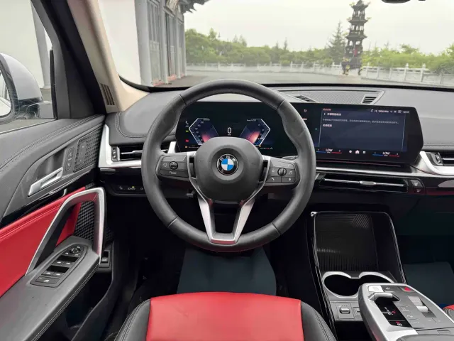 BMW X1 — Фото автомобиля 17