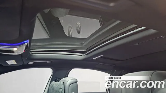 Mercedes-Benz S-Class — Фото автомобиля 19