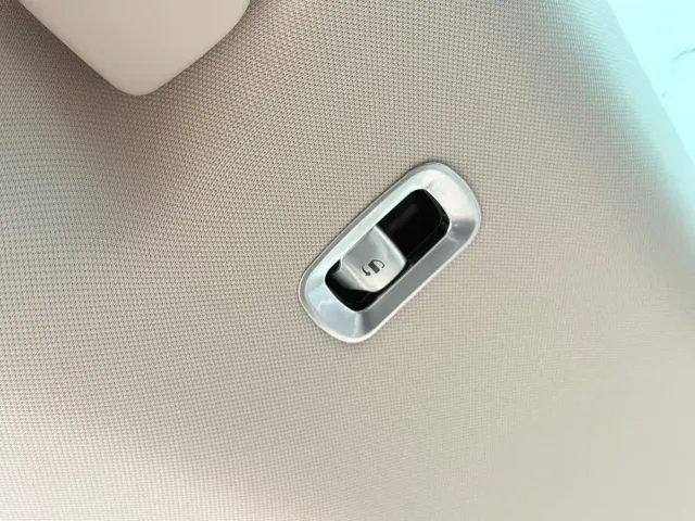 Mercedes-Benz Maybach S-Class — Фото автомобиля 23