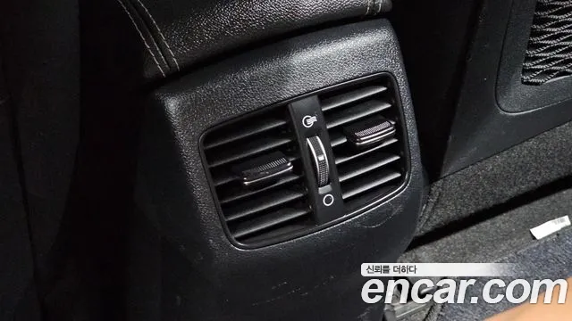 Kia Niro — Фото автомобиля 28