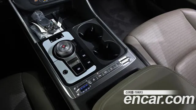 Kia Carnival 4th Gen — Фото автомобиля 9