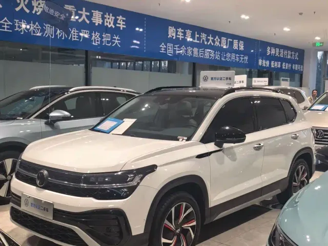 Volkswagen Tharu — Фото автомобиля 2