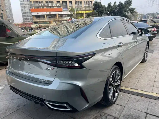 Chery Arrizo 8 — Фото автомобиля 9