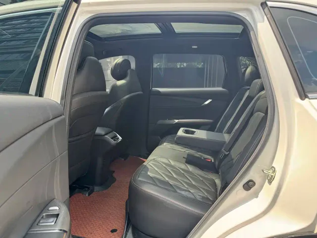 Changan CS75 Plus — Фото автомобиля 15