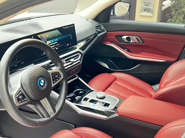 BMW i3 — Фото автомобиля 13
