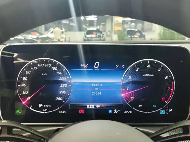 Mercedes-Benz C-Class — Фото автомобиля 8