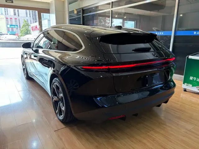 NIO NIO ET5T 2024 75kWh Touring — Фото автомобиля 16
