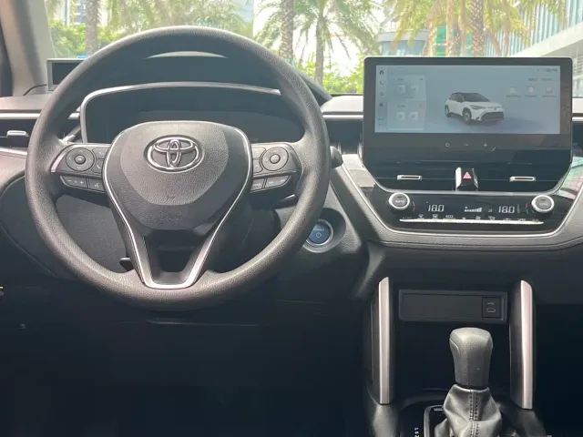 Toyota Frontlander 2023 2.0L Smart Hybrid Dual Engine Luxury Edition — Фото автомобиля 11