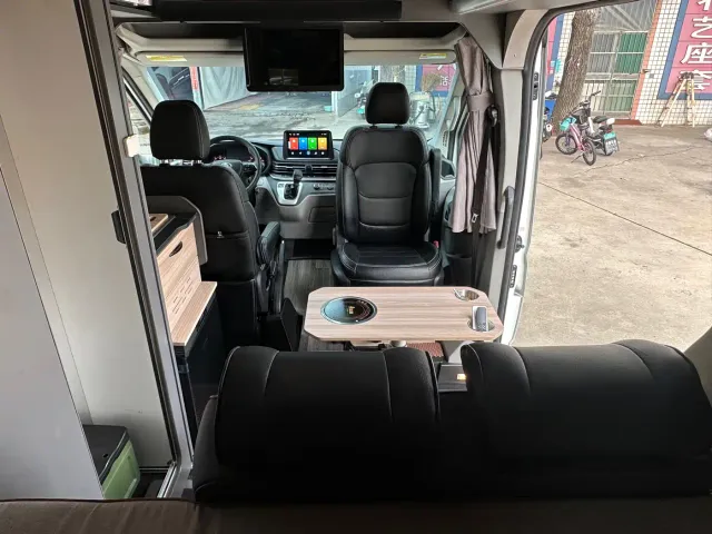 Maxus SAIC Maxus MAXUS V90 RV — Фото автомобиля 14