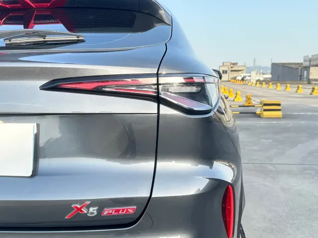 Changan X5 Plus — Фото автомобиля 9