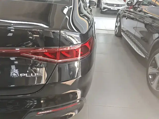 BYD Qin PLUS — Фото автомобиля 7