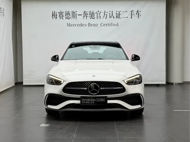 Mercedes-Benz C-Class — Фото автомобиля 2