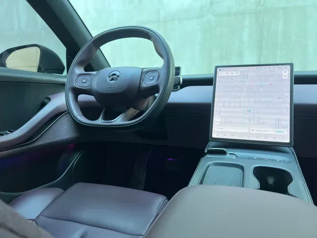 Nio ET5 Touring — Фото автомобиля 25