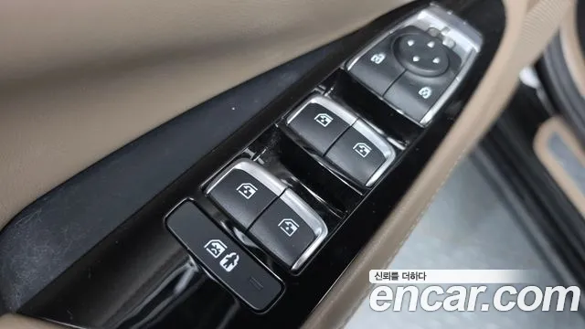 Kia K8 — Фото автомобиля 28