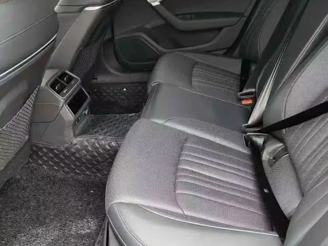 Audi A6L — Фото автомобиля 6