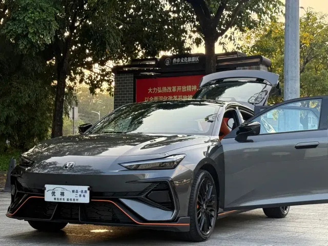 Changan UNI-V — Фото автомобиля 20