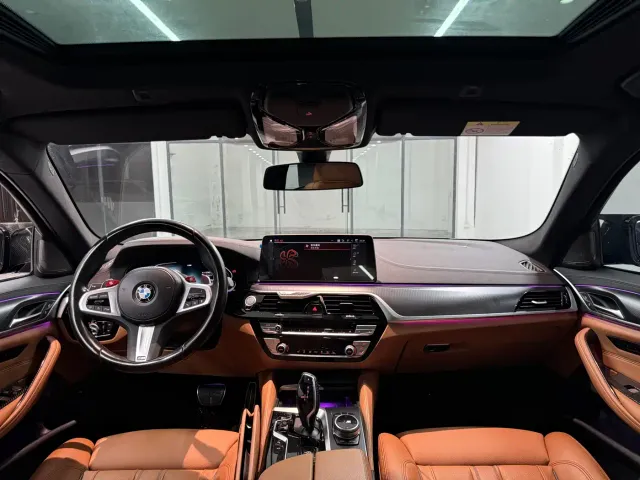 BMW 5 Series — Фото автомобиля 10