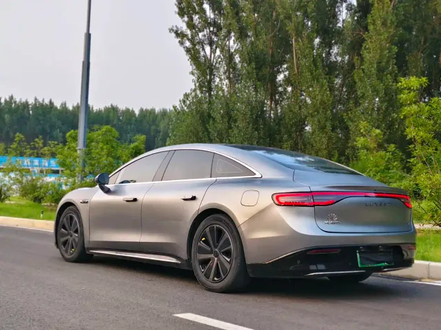 Luxeed S7 — Фото автомобиля 18