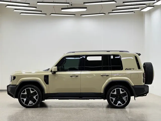 iCAR V27 — Фото автомобиля 8