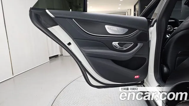 Mercedes-Benz AMG GT 4 двери 43 4MATIC+ — Фото автомобиля 25