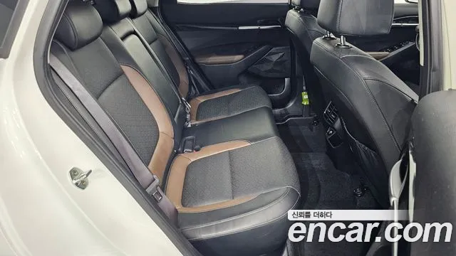 Kia Seltos — Фото автомобиля 12