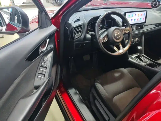 Mazda CX-4 — Фото автомобиля 15