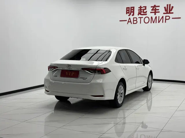 Toyota Corolla — Фото автомобиля 9