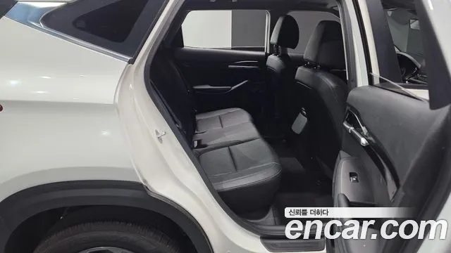 Kia Seltos Seltos Бензин 1.6 турбо 2WD — Фото автомобиля 11