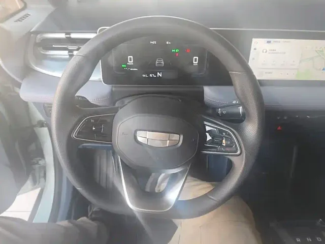 Geely Geometry E Firefly — Фото автомобиля 10