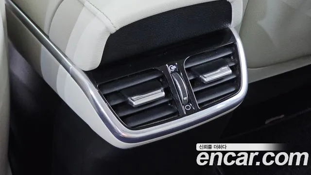 Hyundai Grandeur Новый Grandeur IG — Фото автомобиля 28