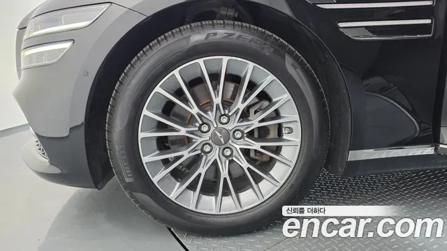 Genesis G80 Бензин 2.5 турбо AWD — Фото автомобиля 5