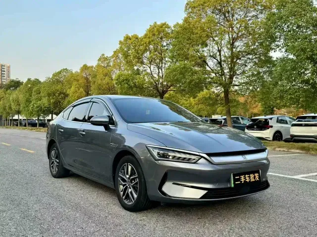 BYD Qin PLUS — Фото автомобиля 3