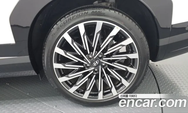 Hyundai Santa Fe MX5 — Фото автомобиля 6