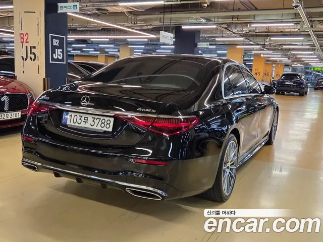 Mercedes-Benz S-Class — Фото автомобиля 4