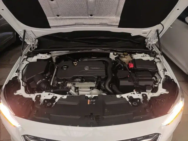 Buick Regal — Фото автомобиля 19
