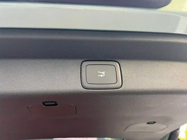 IM Motors LS8 — Фото автомобиля 19