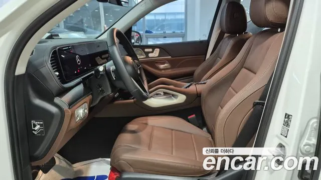 Mercedes-Benz GLE-Class — Фото автомобиля 11