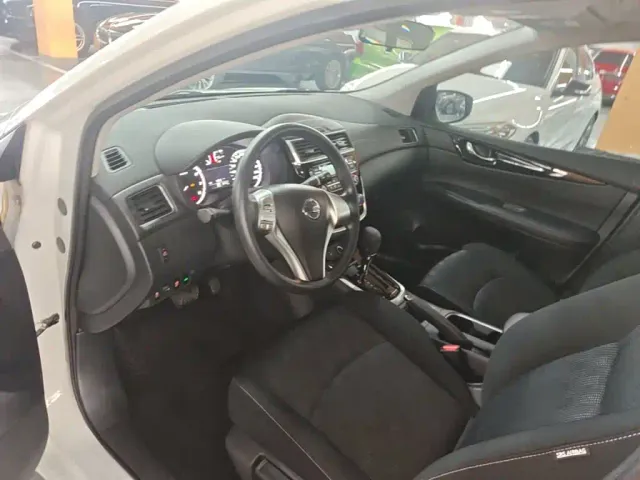 Nissan Tiida — Фото автомобиля 15