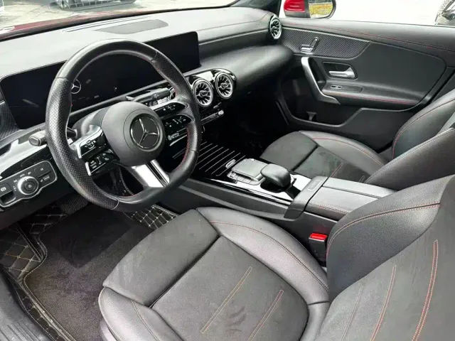 Mercedes-Benz A-Class — Фото автомобиля 14
