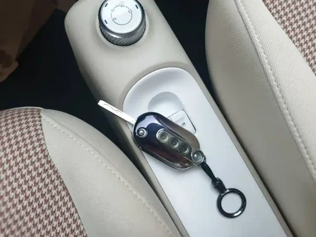 Wuling Hongguang Mini EV — Фото автомобиля 8