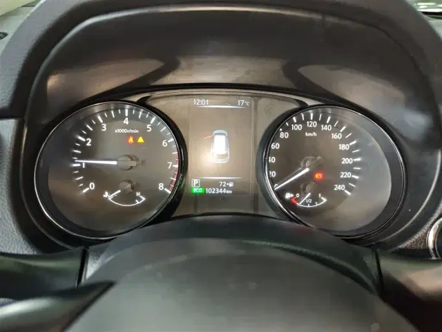 Nissan X-Trail — Фото автомобиля 11