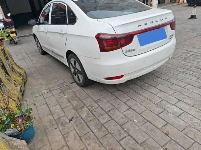 Dongfeng Aeolus Dongfeng Fengshen E70 2023 360H Battery Swap Version — Фото автомобиля 7