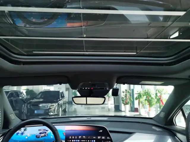 Cadillac XT5 — Фото автомобиля 17